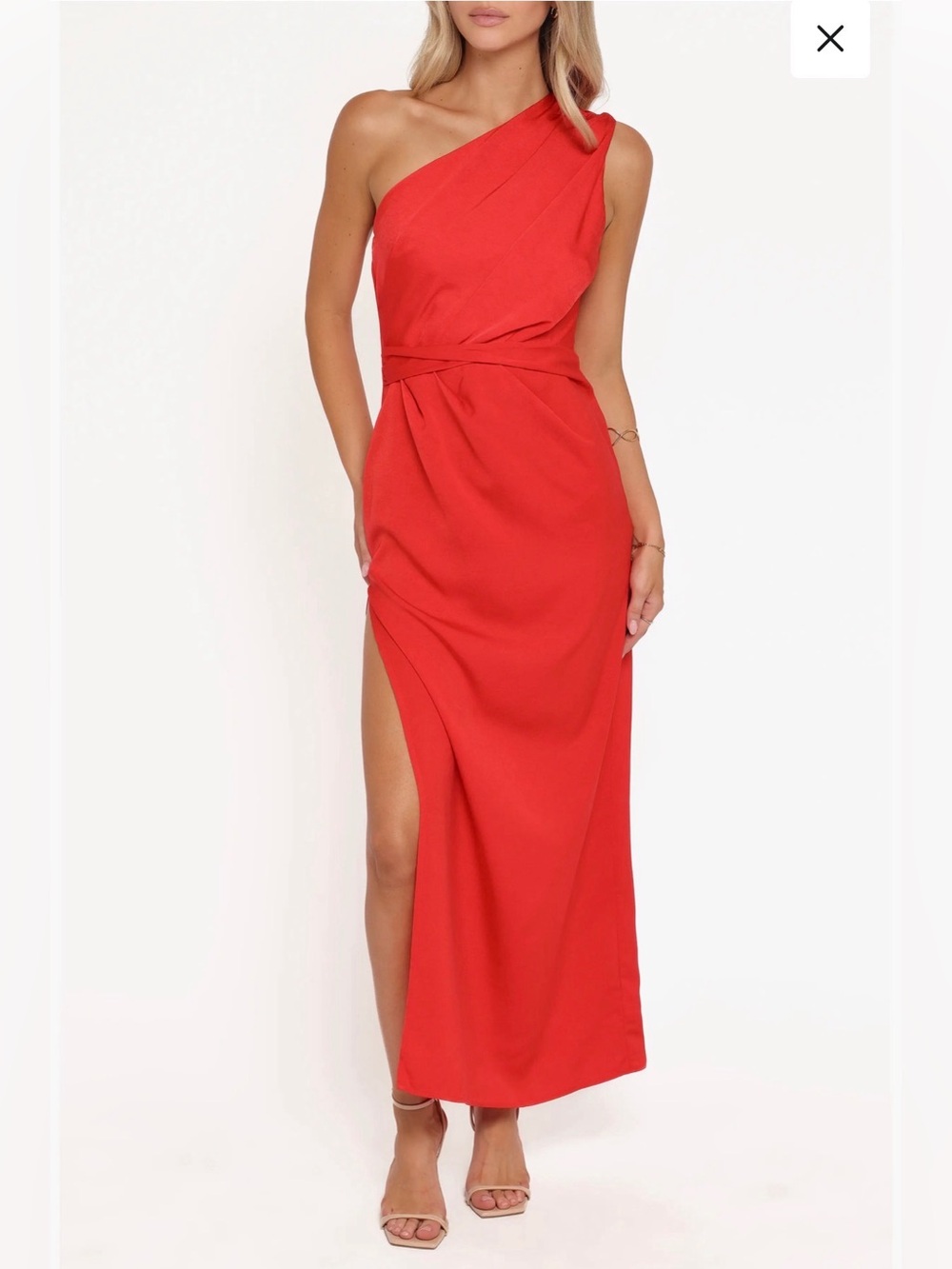 NWT Petal & Pup Nadia Gown ❤️